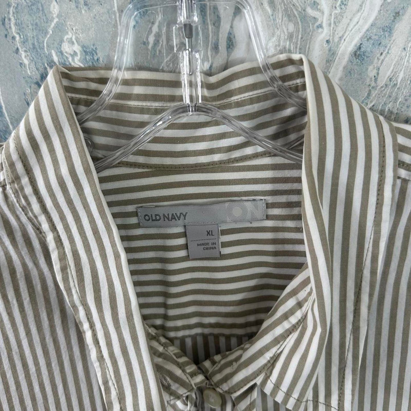 Vintage OLD NAVY Classic Striped Button-Up Blouse with Tie Neck Detail (XL)