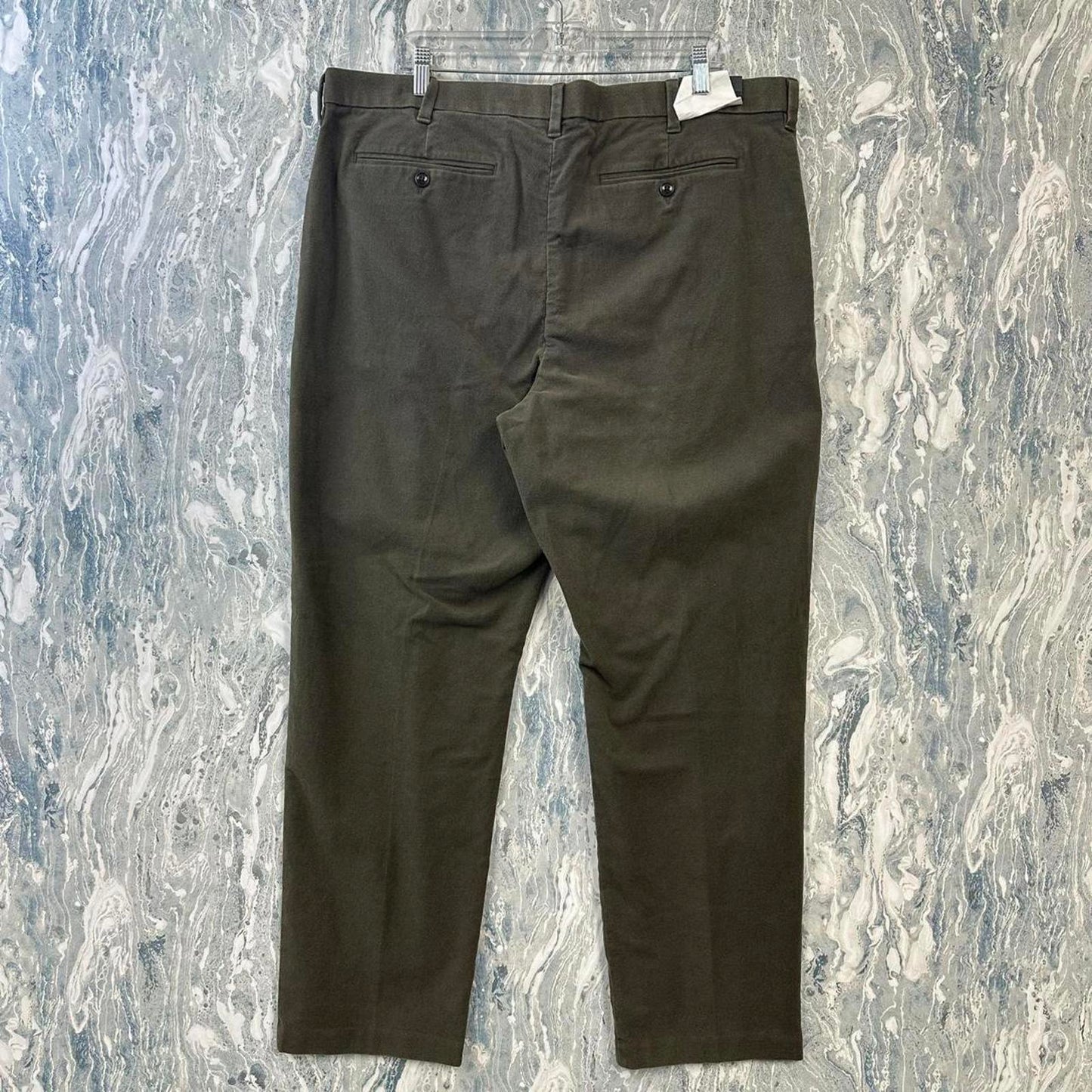 Minimalist Banana Republic Green Khaki Trouser Pants (40)