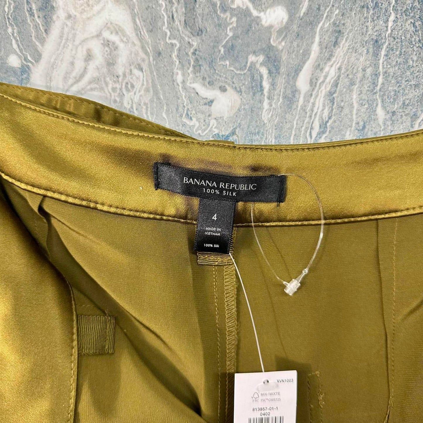 Dark Gold Silk Banana Republic Belted Cargo Pants (4)