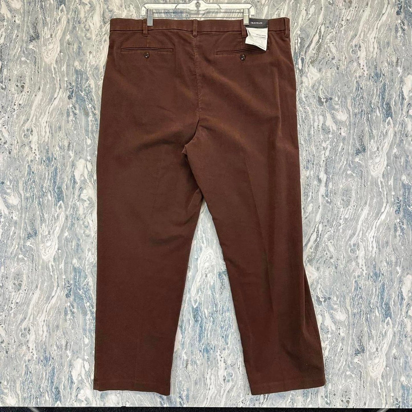 Minimalist Banana Republic Brown Khaki Trouser Pants (42)