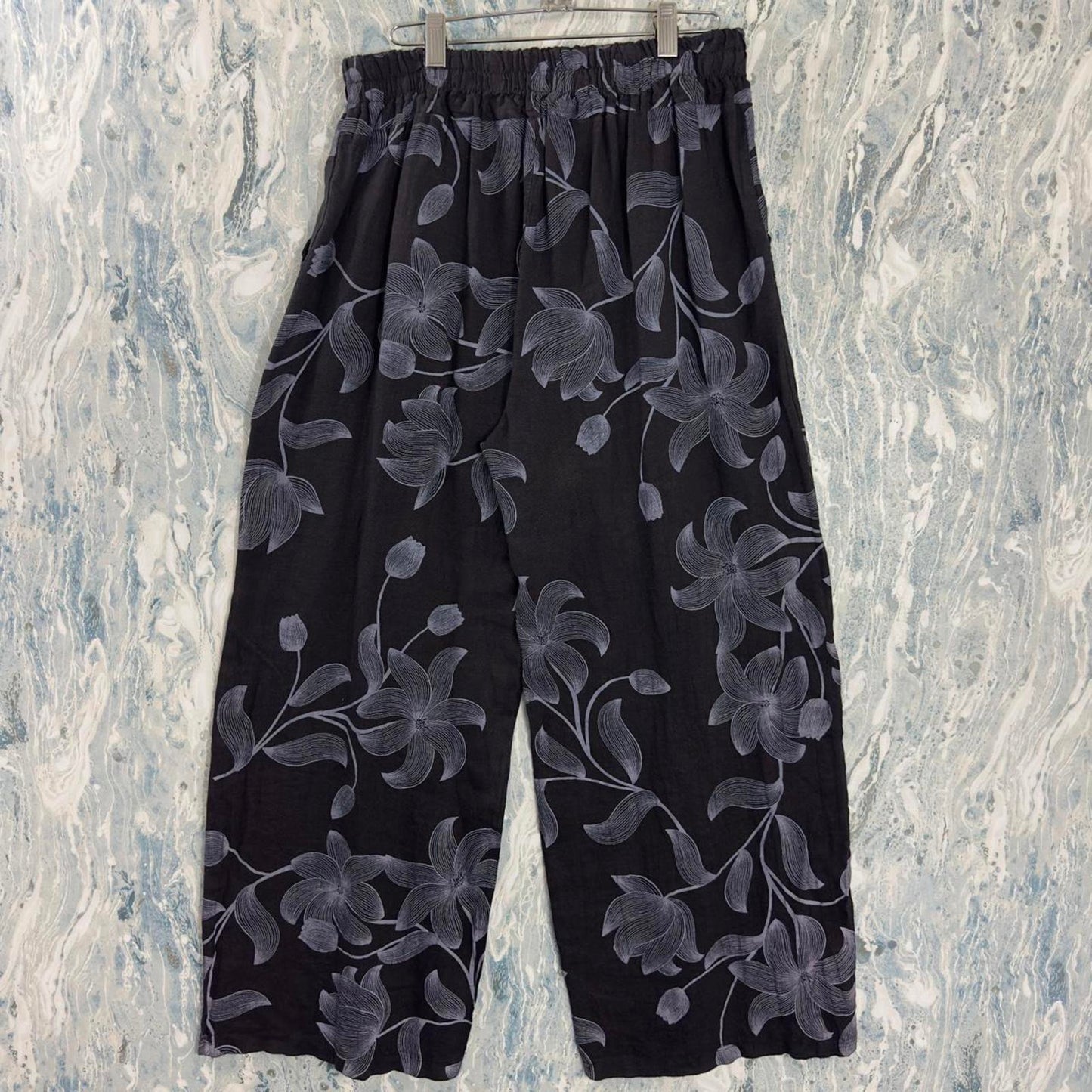 Boho Black Floral Wide-Leg Trousers (S/M)